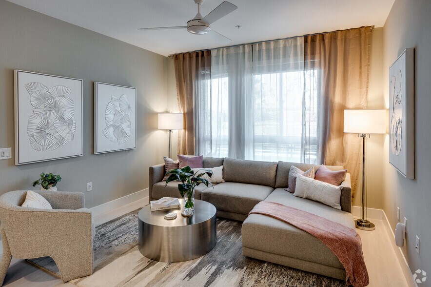 More Photos Of 1912 S Jacaranda St, Anaheim Apartments For Lease