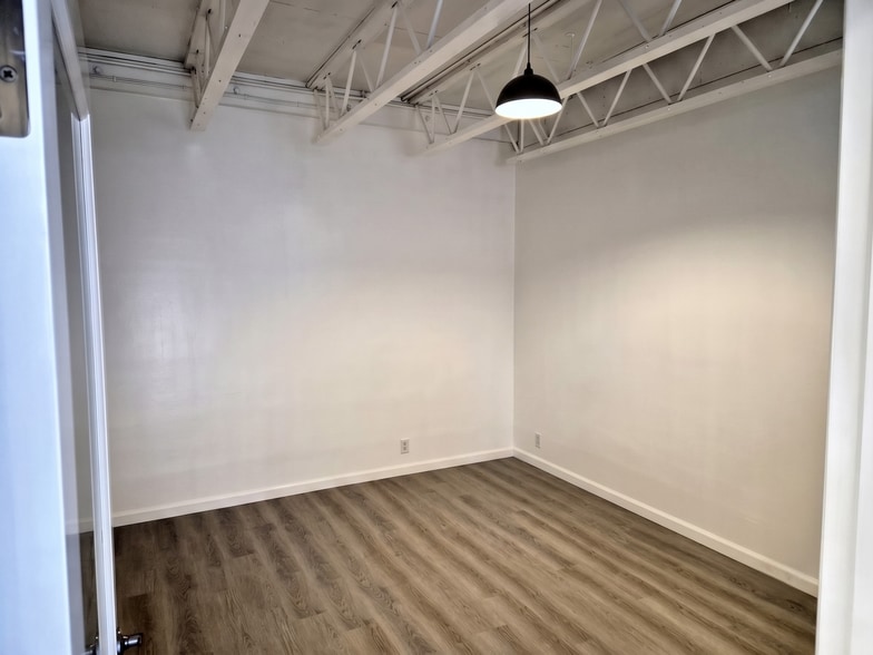 Primary Photo Of 480 Green St, San Francisco Loft Creative Space For Lease