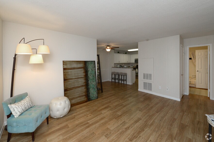 More Photos Of 100 Elena St, Cranston Apartments For Sale