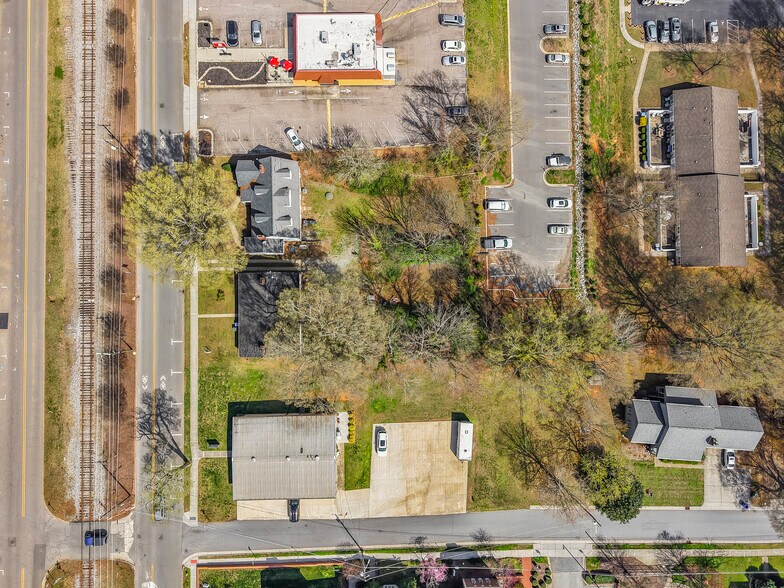 More Photos Of 260 S Main St, Mooresville Land For Sale
