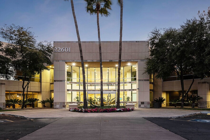 More Photos Of 22601 N 19th Ave, Phoenix Office For Sale