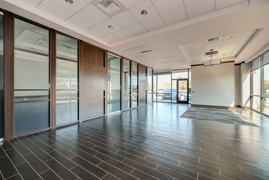 More Photos Of 310 Highway 6, Sugar Land Storefront Retail Office For Lease