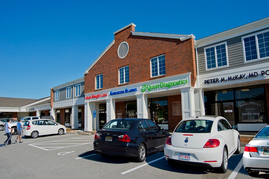 More Photos Of 1421 Orleans Rd, Harwich Unknown For Lease