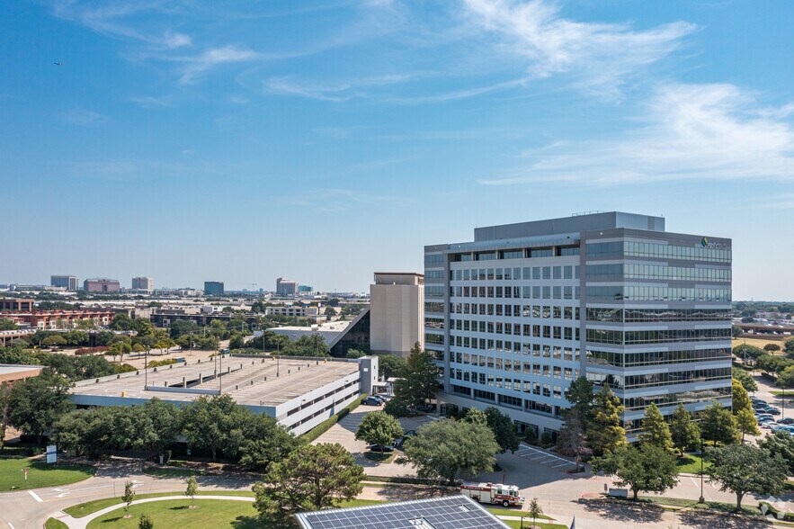 More Photos Of 4055 Valley View Ln, Farmers Branch Office For Sale