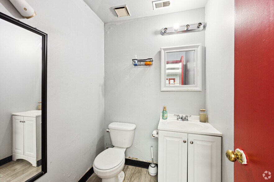 More Photos Of , Houston Industrial For Sale