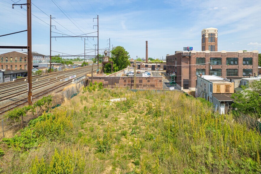 More Photos Of 2201-2203 Orthodox St, Philadelphia Land For Lease