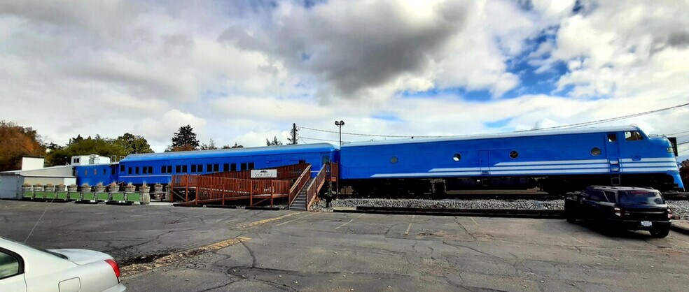 More Photos Of 11027 E Sprague Ave, Spokane Valley Restaurant For Sale