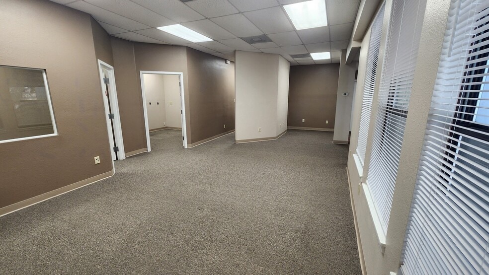 More Photos Of 2199 N Monroe St, Tallahassee Office For Lease