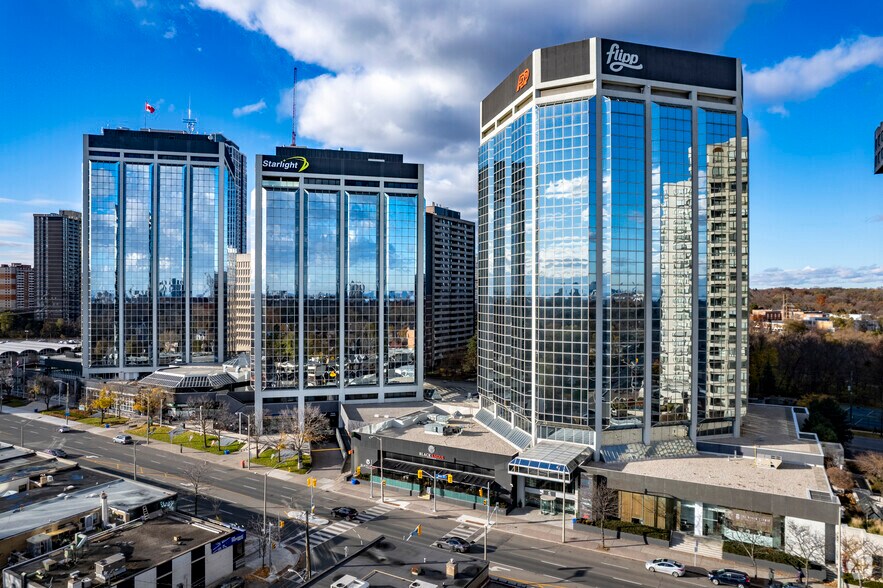 More Photos Of 3280 Bloor St W, Toronto Office For Lease