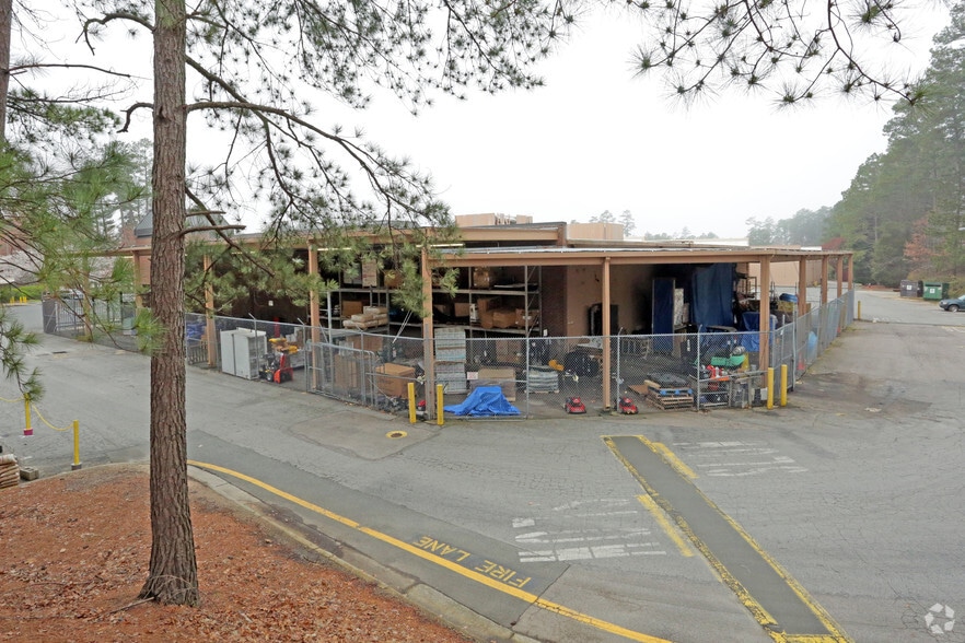 More Photos Of 2420-2464 SW Cary Pky, Cary Storefront For Lease