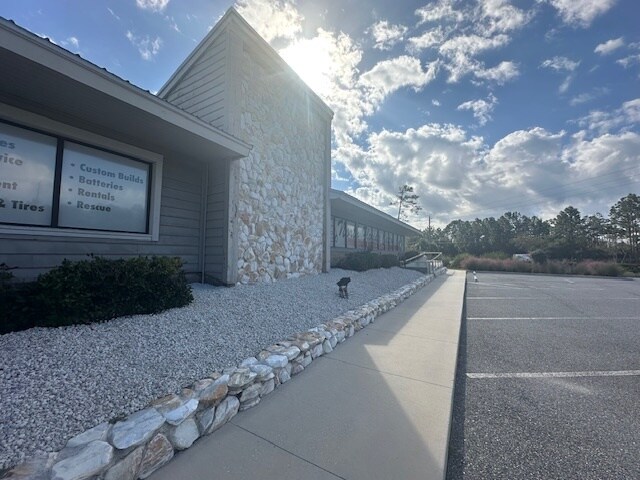More Photos Of 10575 Old Dixie Hwy, Town Of Nocatee Warehouse For Sale