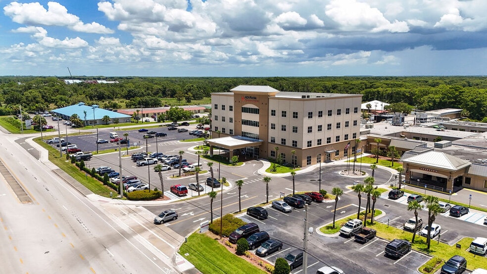 More Photos Of 1713 US Highway 441 N, Okeechobee Medical For Lease