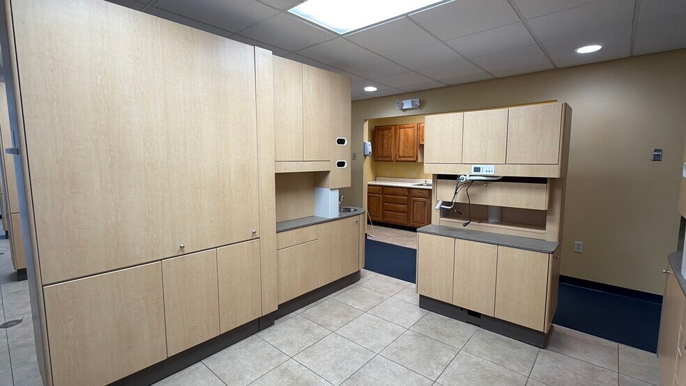 More Photos Of 155 E Market St, Blairsville Medical For Sale