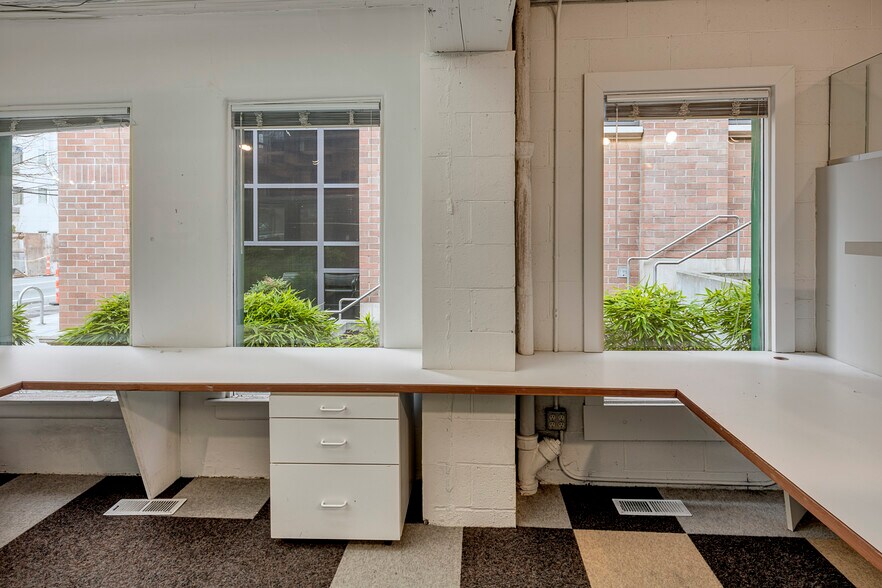 More Photos Of 1124 Eastlake Ave E, Seattle Loft Creative Space For Lease
