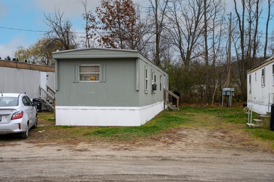 More Photos Of Keeseville NY 12944, Keeseville Manufactured Housing Mobile Home Park For Sale