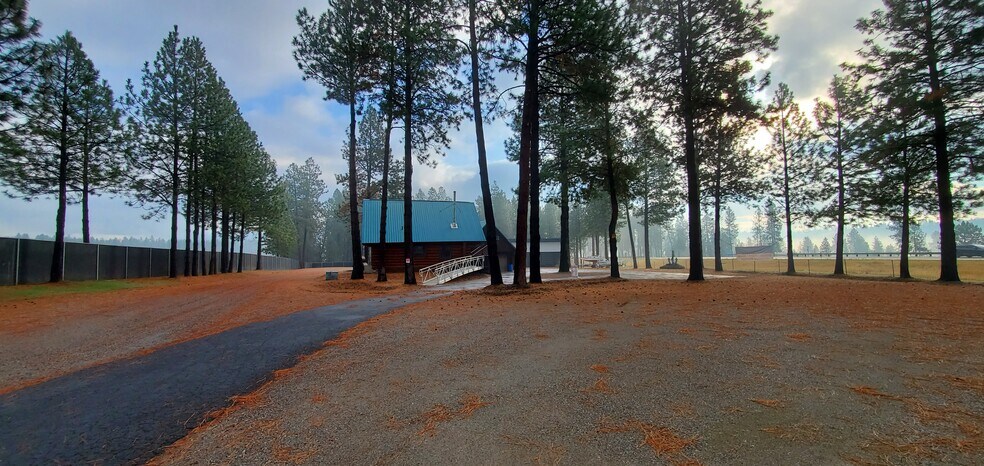 More Photos Of 4020 N Huetter Rd, Coeur d'Alene Flex For Lease