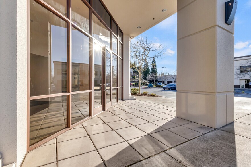 More Photos Of 2206 Plaza Dr, Rocklin Office For Sale