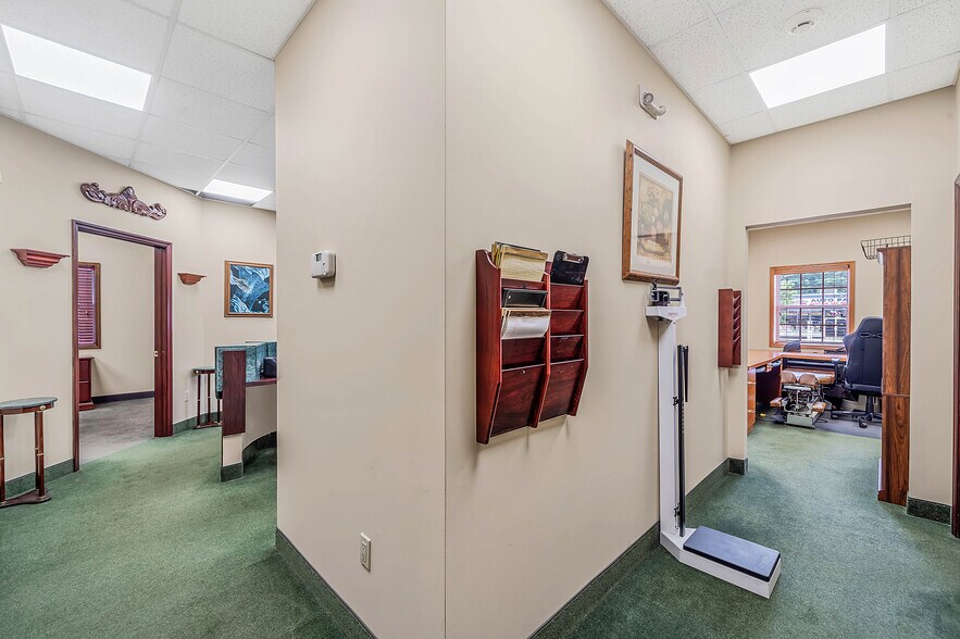 More Photos Of 201 Portion Rd, Ronkonkoma Loft Creative Space For Lease