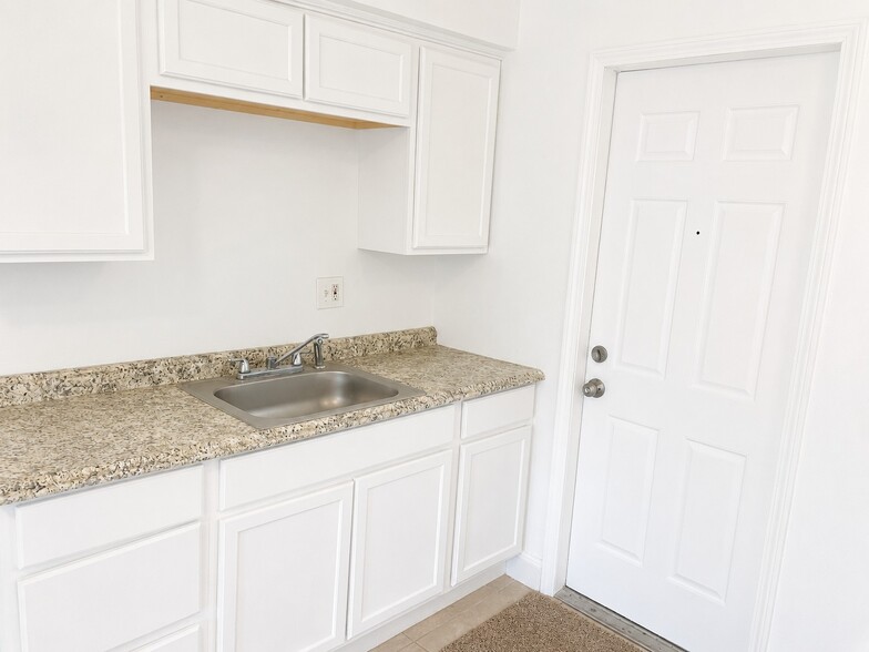 More Photos Of 311 Marathon Ave, Dayton Apartments For Sale