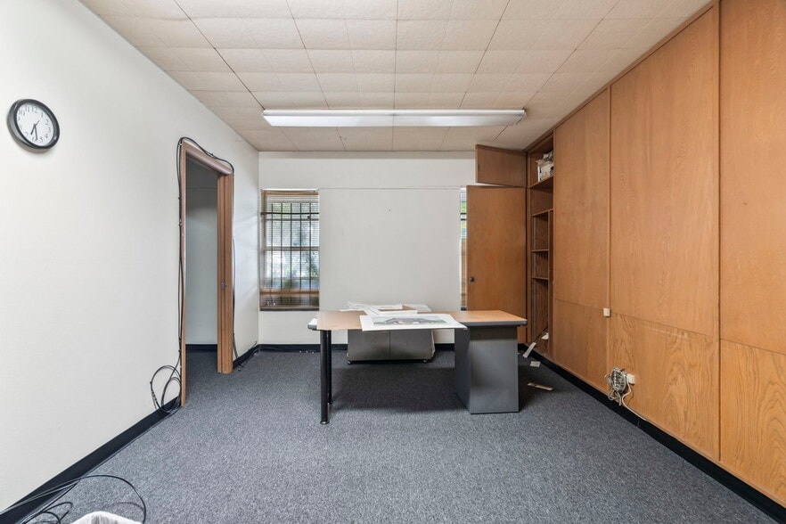 More Photos Of 3511 Linkwood Dr, Houston Religious Facility For Sale