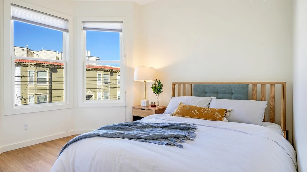 More Photos Of 1817 15th St, San Francisco Apartments For Sale