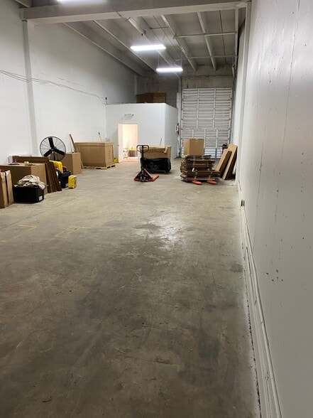 More Photos Of 1905 NW 32nd St, Pompano Beach Warehouse For Lease