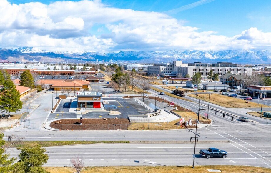 More Photos Of 5580 W Amelia Earhart Dr, Salt Lake City Fast Food For Sale