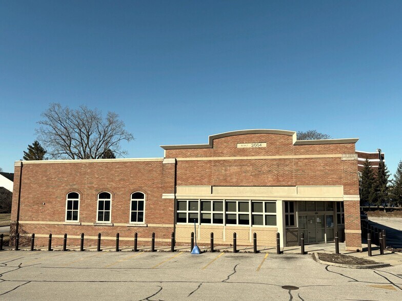 More Photos Of 1525 Cherry St, Toledo Drugstore For Lease