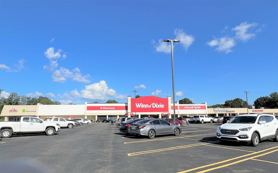 More Photos Of 5306 Us Highway 231, Wetumpka Unknown For Lease