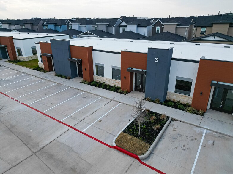 More Photos Of 5151 Meadow Ranch Pky, Richmond Office For Lease