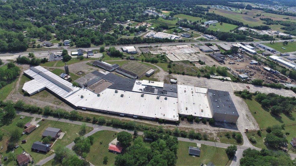 More Photos Of 901 N Douglas St, Florence Manufacturing For Sale