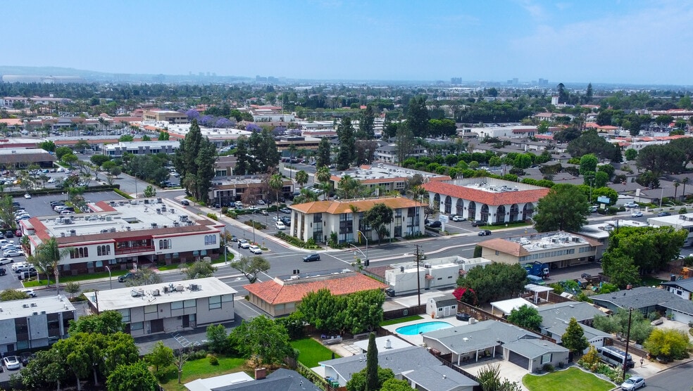 More Photos Of 18062 Irvine Blvd, Tustin Office For Sale