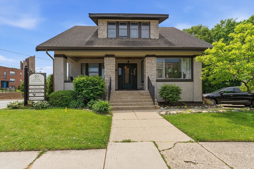 Primary Photo Of 1028 E Colfax Ave, South Bend Office For Sale