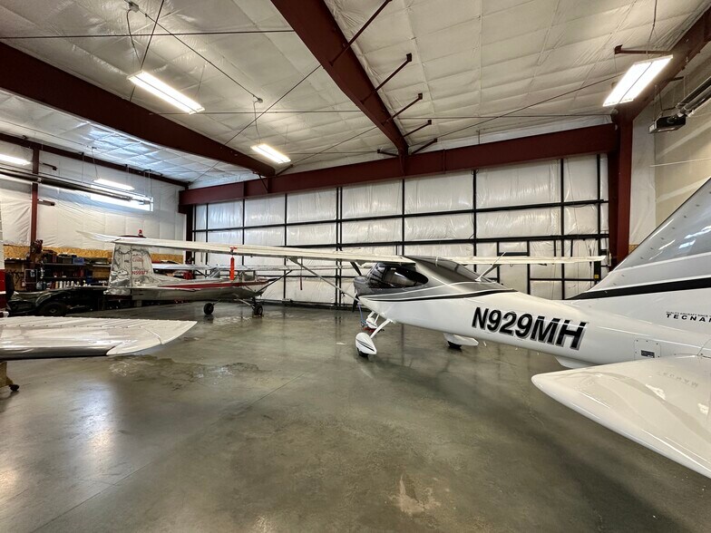 More Photos Of 4198 Corporate Way, Missoula Airplane Hangar For Sale