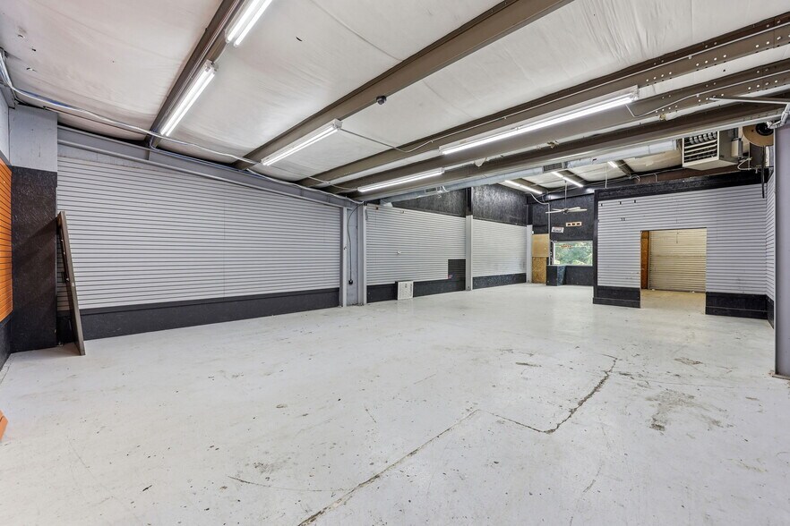 More Photos Of 146 Morrison Moore Pkwy E, Dahlonega Freestanding For Lease