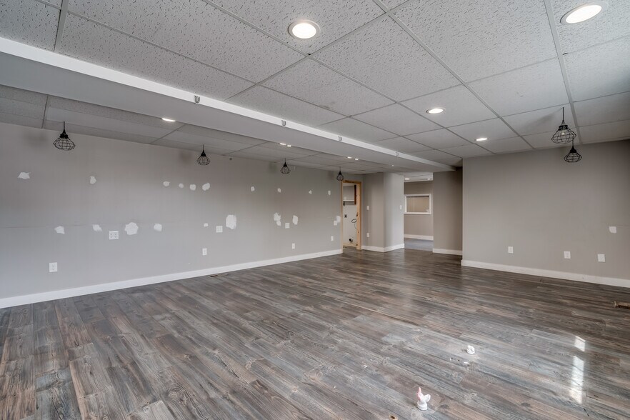 More Photos Of 708 James St, Clayton Office For Sale