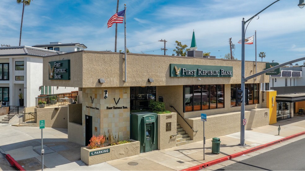 More Photos Of 2800 Pacific Coast Hwy, Corona Del Mar Bank For Lease