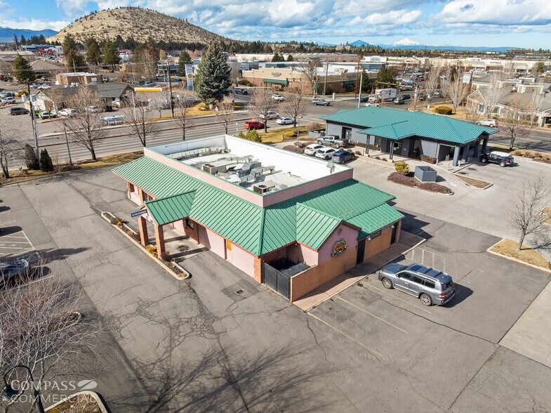 More Photos Of 62080 NE 27th St, Bend Restaurant For Sale