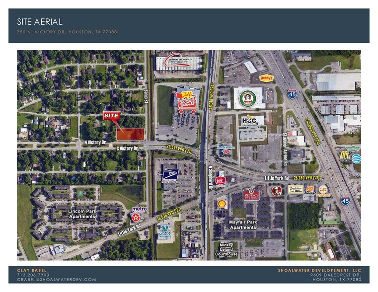 More Photos Of 750 N Victory Dr, Houston General Retail For Lease