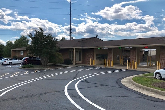 More Photos Of 10830 Balls Ford Rd, Manassas Bank For Lease