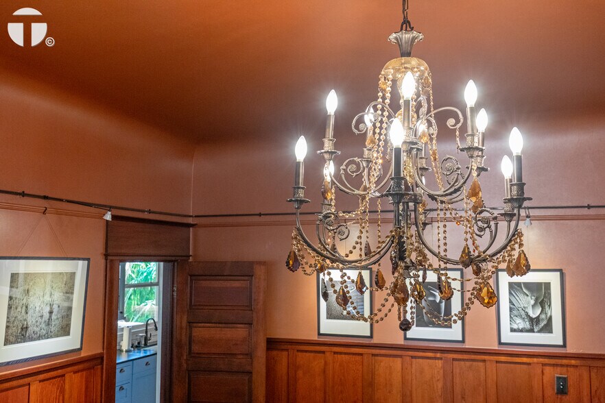 More Photos Of 2220 Capitol Ave, Sacramento Apartments For Sale