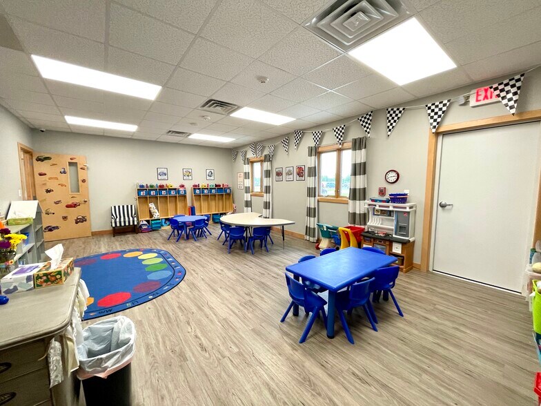 More Photos Of 109 N 23rd St, Dakota City Specialty For Sale