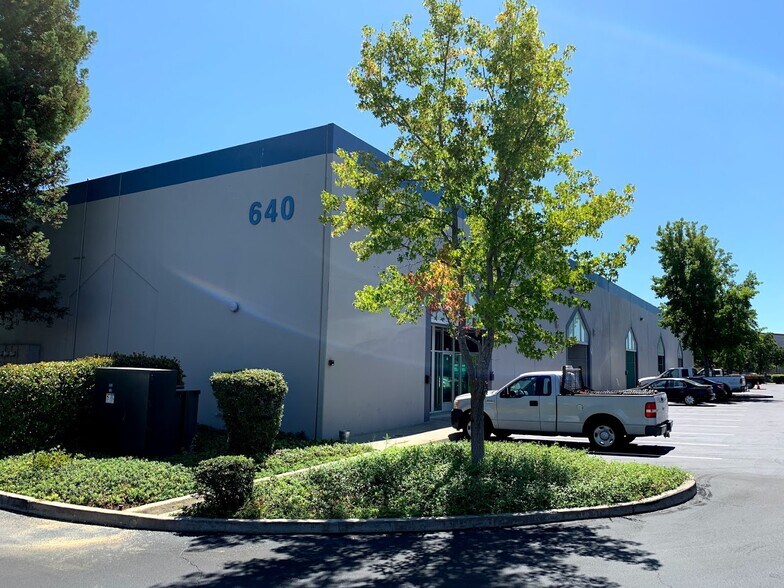 More Photos Of 640 Eubanks Ct, Vacaville Warehouse For Lease