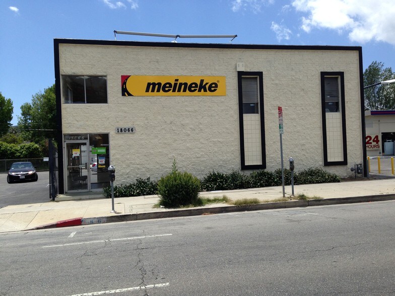 More Photos Of 18066 Ventura Blvd, Encino Auto Dealership For Sale