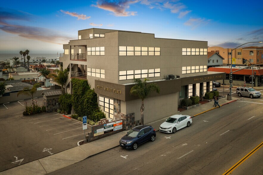 Primary Photo Of 575 Price St, Pismo Beach Medical For Lease
