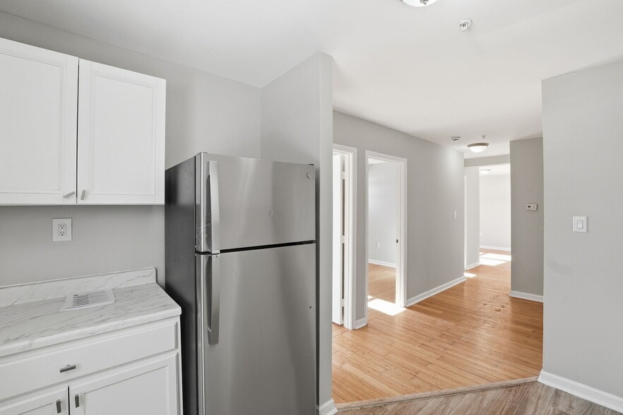 More Photos Of 1300 Congress St SE, Washington Apartments For Sale