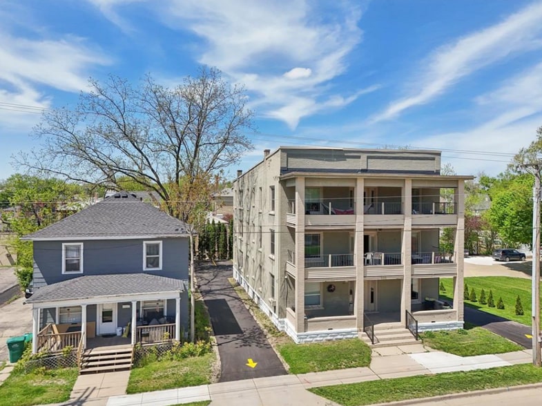 More Photos Of 108 N Main St, Edgerton Apartments For Sale