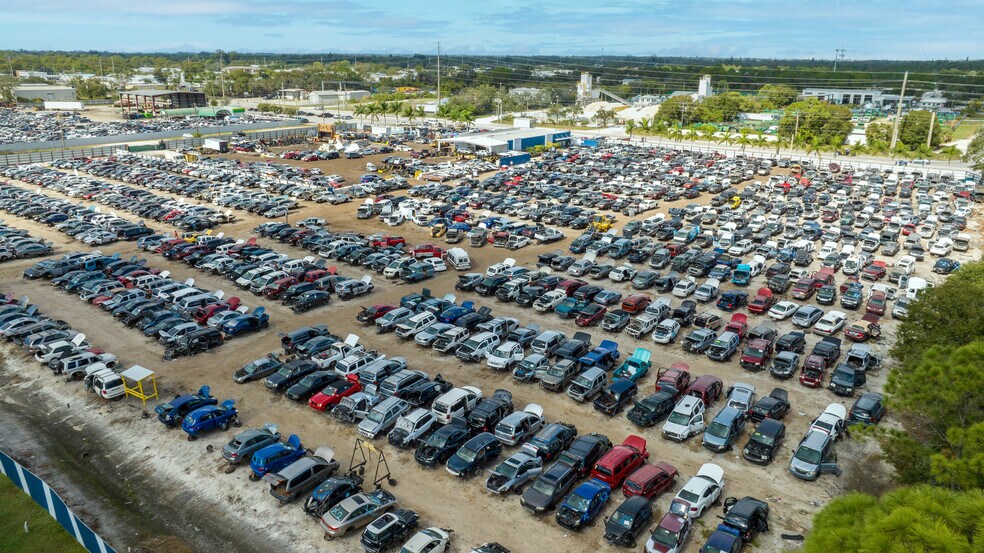 More Photos Of 2000 63rd Ave E, Bradenton Land For Lease