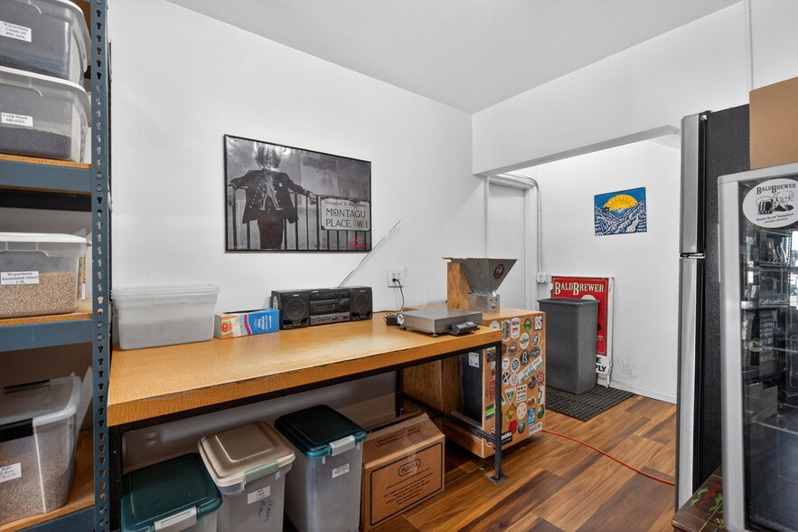 More Photos Of 651 8th Ave, Longmont Storefront Retail Office For Sale