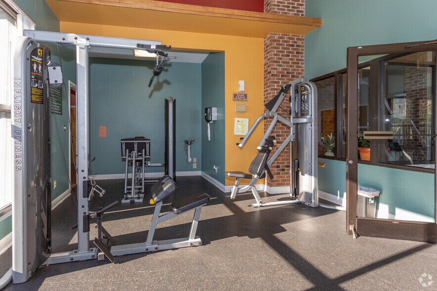 More Photos Of 29 Briar Cir, Fayetteville Apartments For Sale